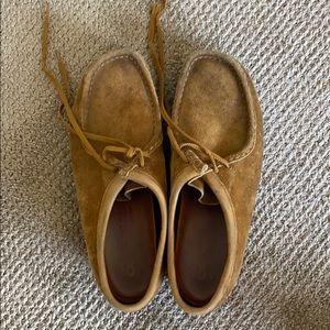 Clarks Wallabee